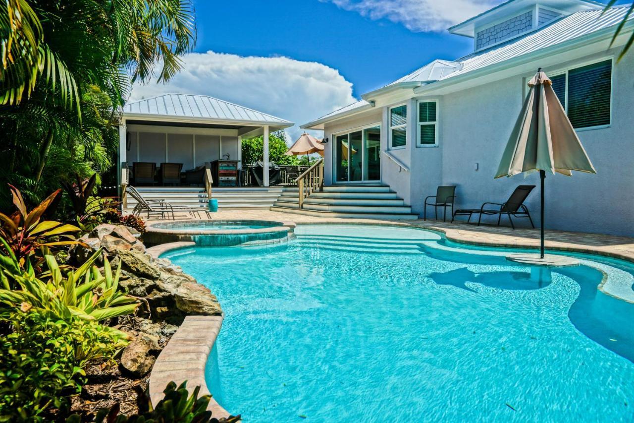 Mermaids Crossing By Beach Retreats Holmes Beach Exterior photo
